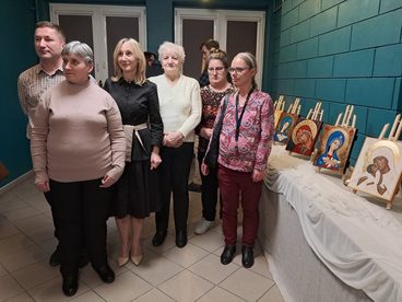 Wystawa ikon napisanych metodą tradycyjną przez Gabrielę Bidułę z Olewina otwarta